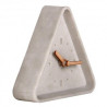 RELOJ TRIANGULO DE CEMENTO