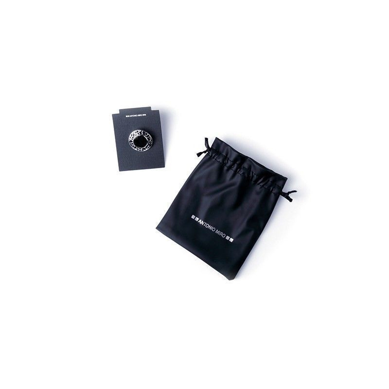 ANILLO AJUSTABLE CON PIEDRA NEGRA DE ANTONIO MIRO